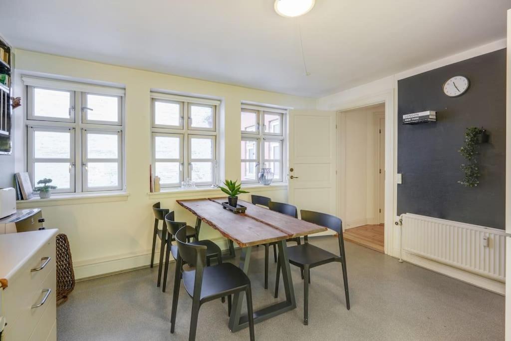 Lägenhet Cozy In Cph *